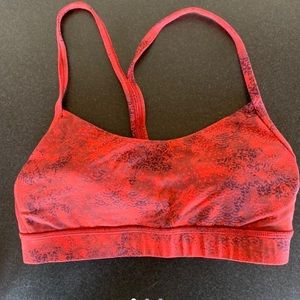 Red lululemon flow y bra size 4
